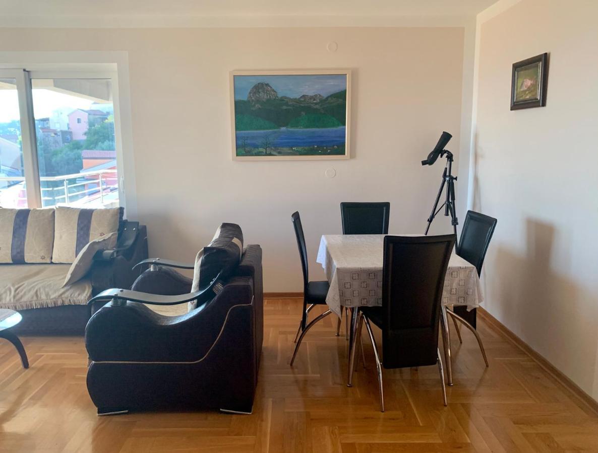 Blue Sky Apartment Petrovac Luaran gambar