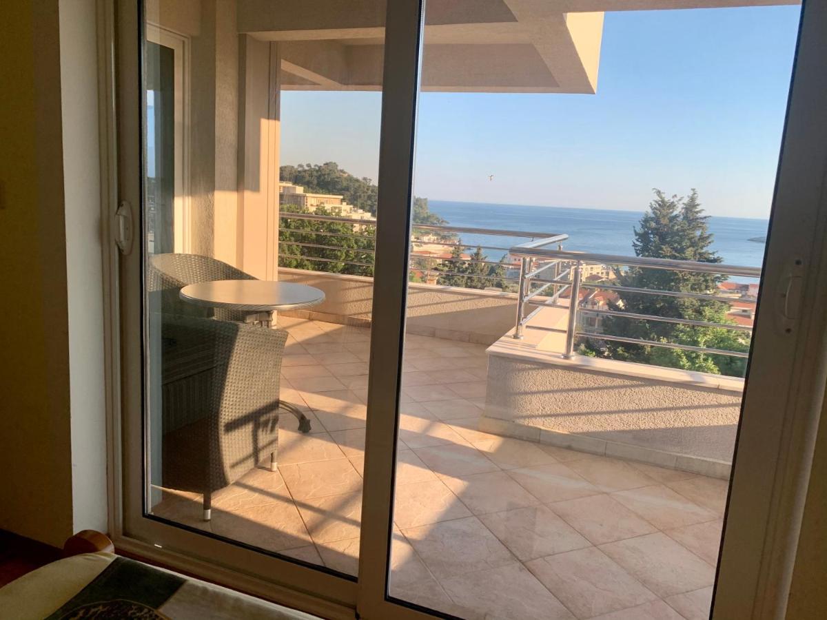 Blue Sky Apartment Petrovac Luaran gambar